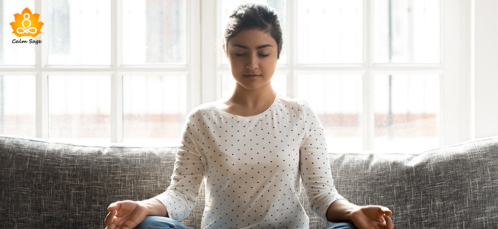 Do You Feel Distracted While Meditating? Try These Tips To Meditate Mindfully