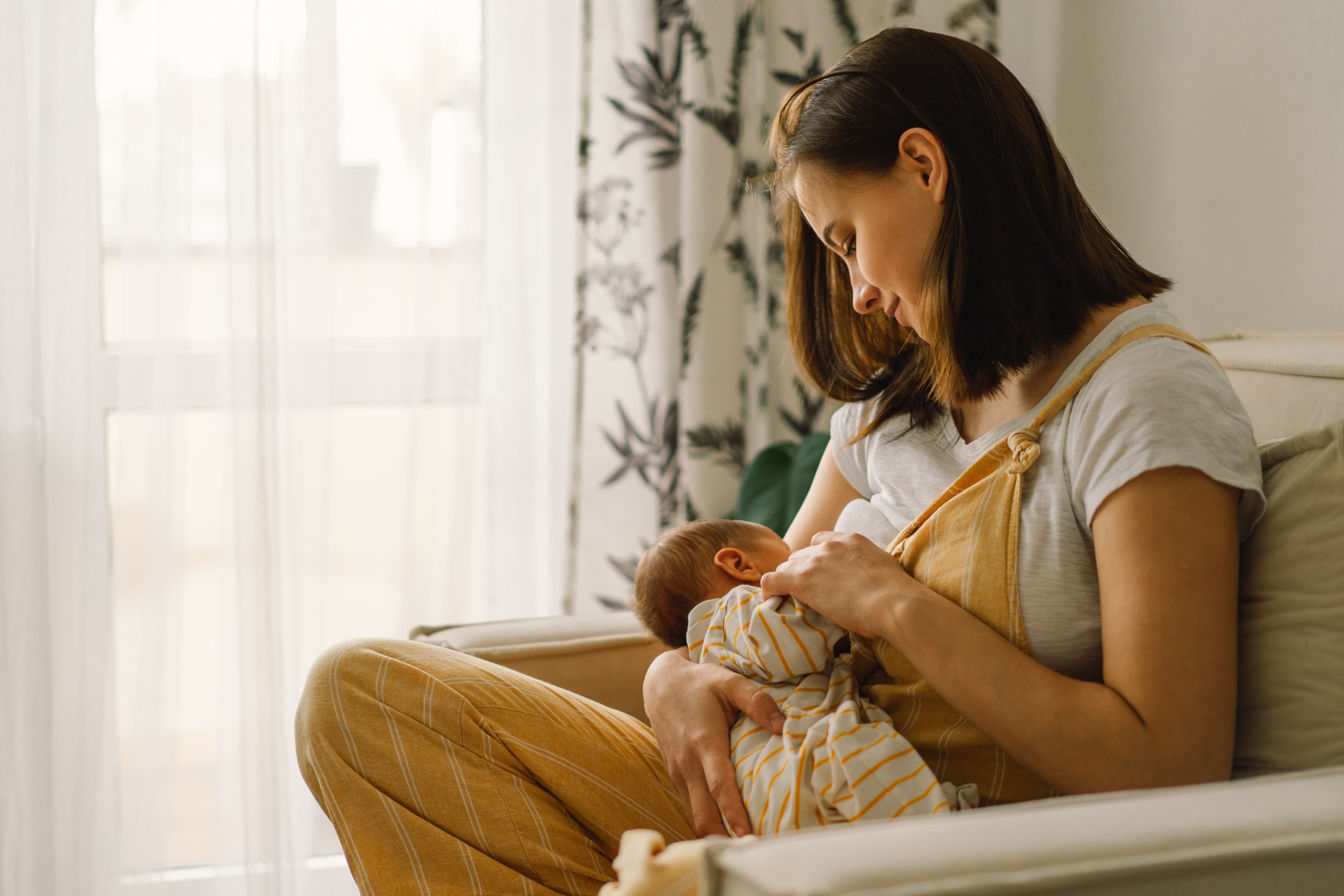 You Asked: Is St John’s Wort Safe for Breastfeeding Women?