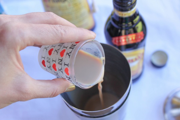 Baileys Adding the Baileys