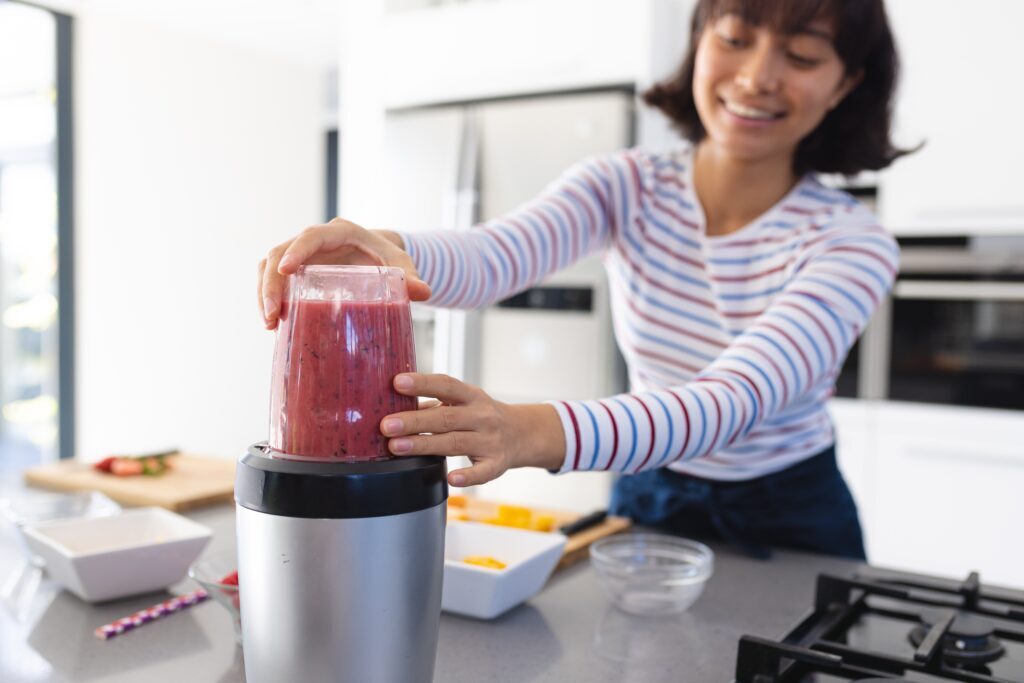 2-Minute Berry Peanut Butter Smoothie For Two