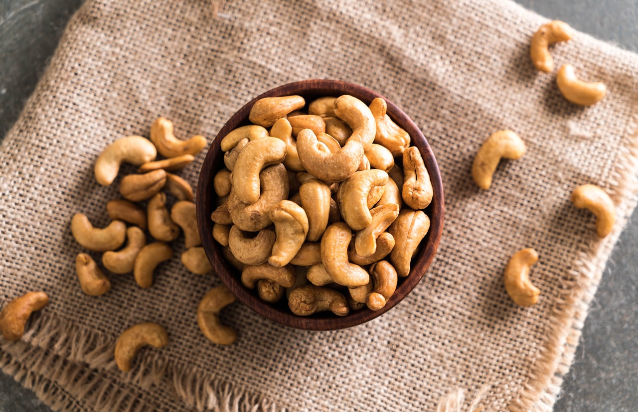 Cashews – Benefits, Nutritional Facts, And Drawbacks